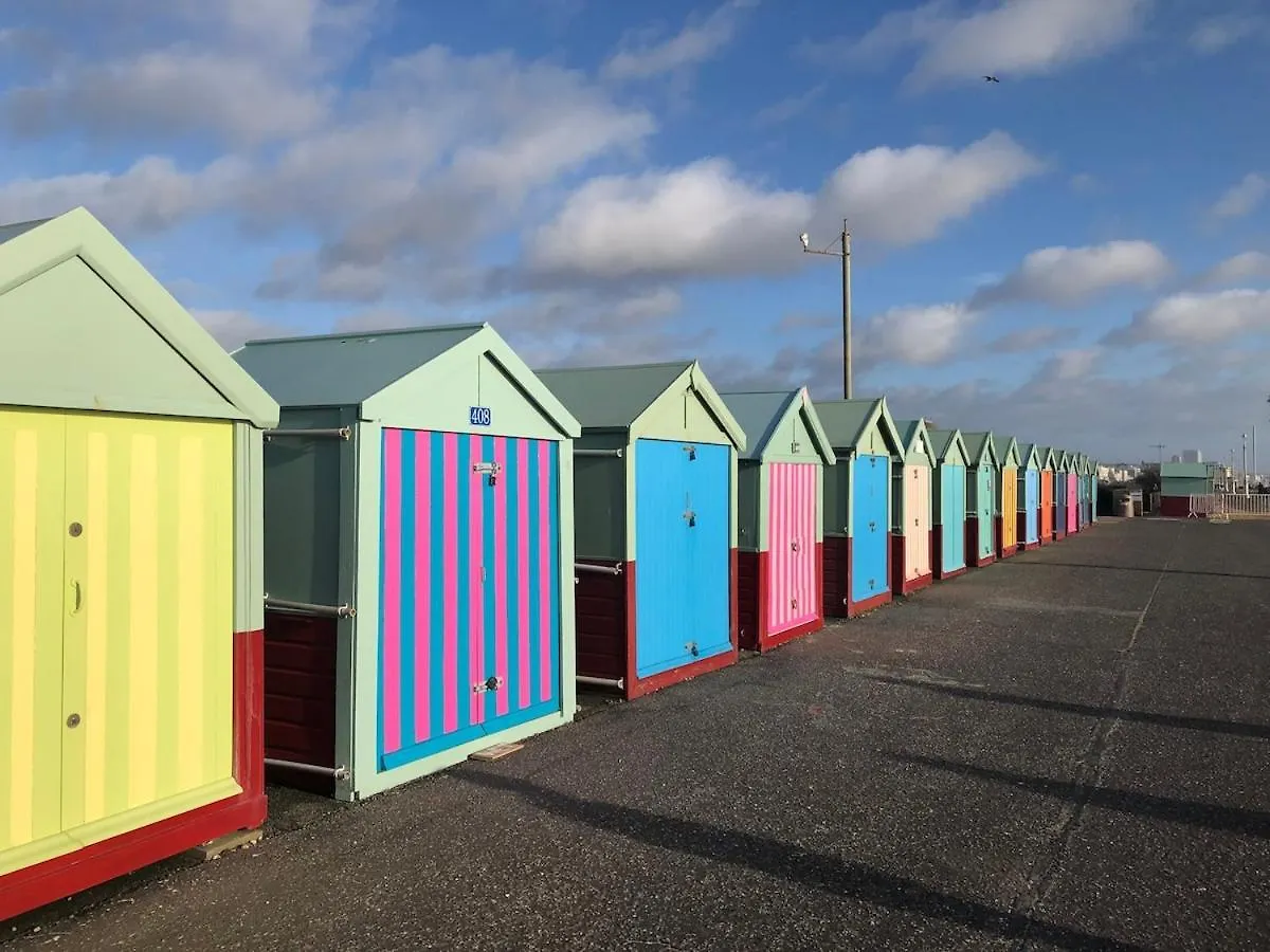 Urban 2 Bedroom Flat Next To Brighton Station United Kingdom