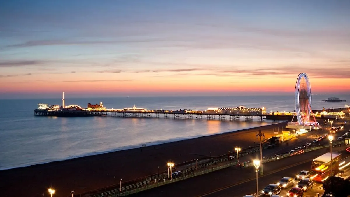 Urban 2 Bedroom Flat Next To Brighton Station